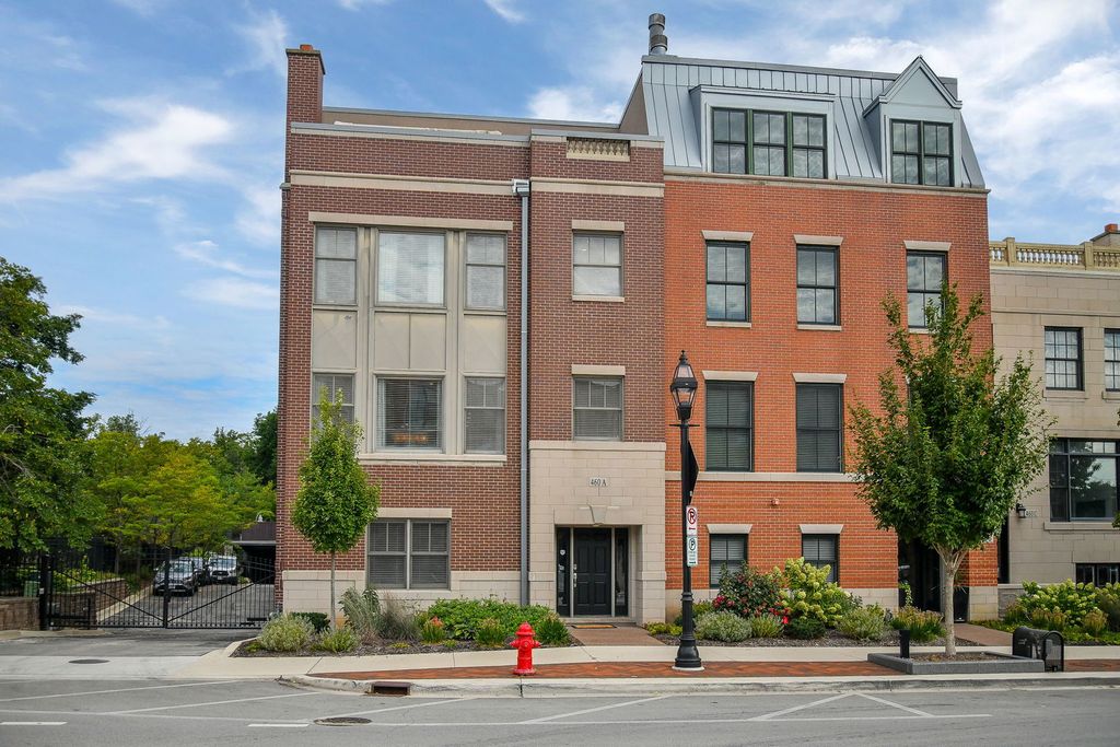 460 Pennsylvania Avenue A, Glen Ellyn, IL 60137 — exterior