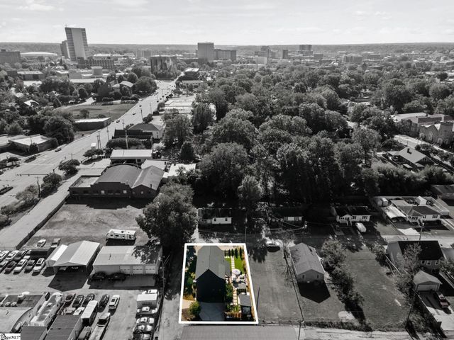 17 Winn Street, Greenville, SC 29601