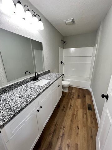 15087 E Highway 264, Lowell, AR 72745