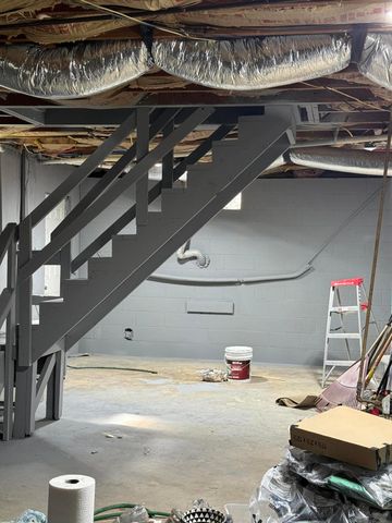 909 Bullock Drive, London, KY 40741