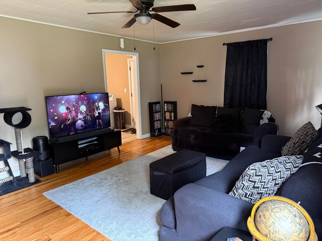 909 Bullock Drive, London, KY 40741