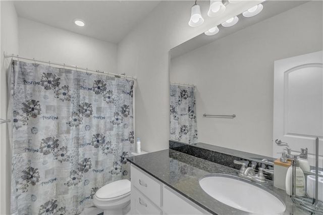 730 Winston Place, Centerton, AR 72719
