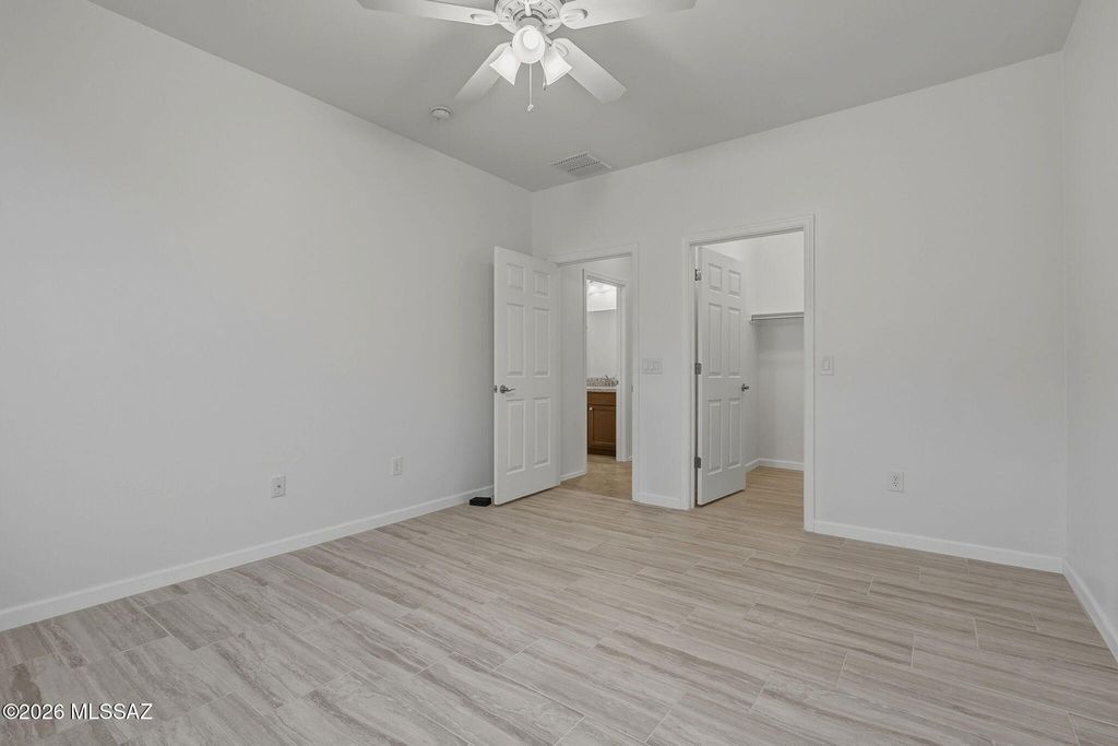 Image 15 of property listing at 111 E Adytum Place, Vail, AZ 85641