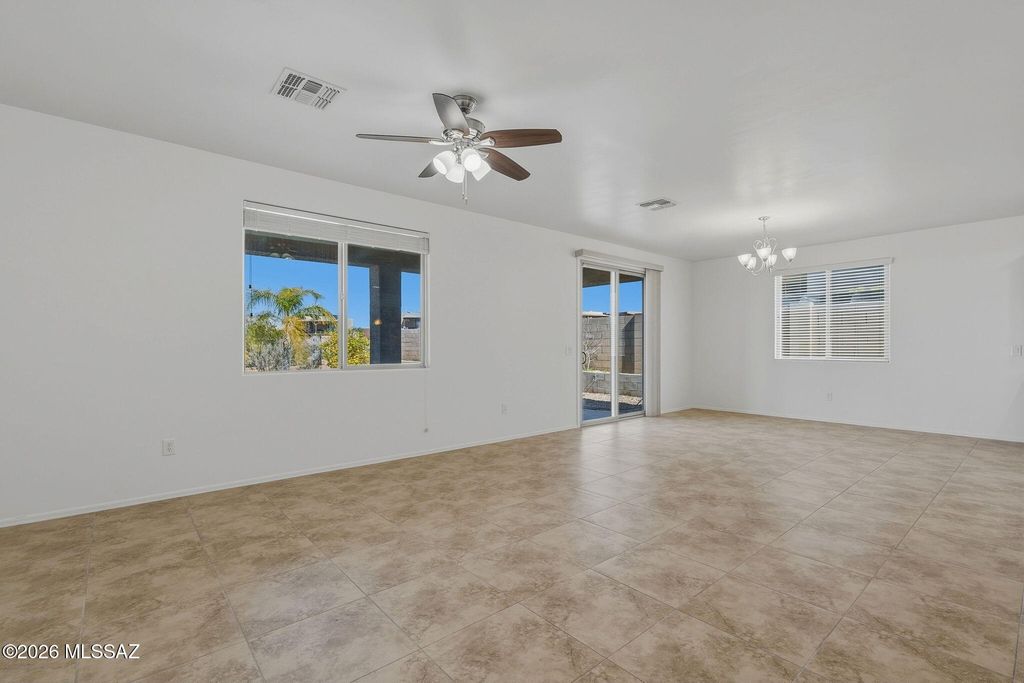 Image 26 of property listing at 111 E Adytum Place, Vail, AZ 85641