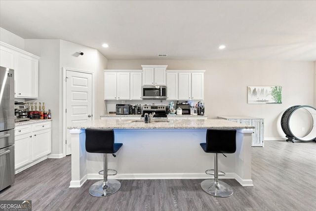 231 Presidents Way, Forsyth, GA 31029
