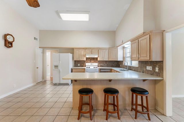 7527 Dearborn Street, Houston, TX 77055
