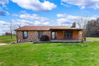 301 Old Plank Rd, Twp Of But Sw, PA 16002