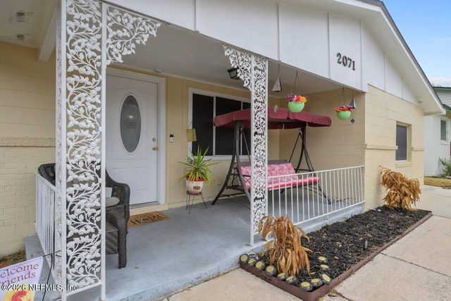 2071 COURTNEY Drive, Jacksonville, FL 32208