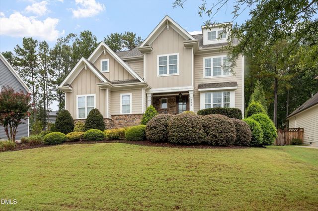 232 Sunset Bluffs Drive, Fuquay Varina, NC 27526