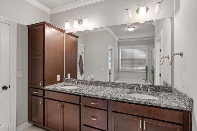 232 Sunset Bluffs Drive, Fuquay Varina, NC 27526