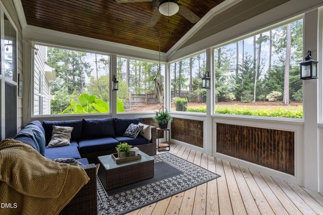 232 Sunset Bluffs Drive, Fuquay Varina, NC 27526