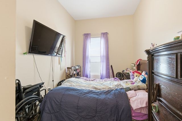 23 Lawrence Ave, Boston, MA 02121