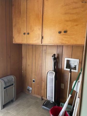 421 N WICHITA, Electra, TX 76360