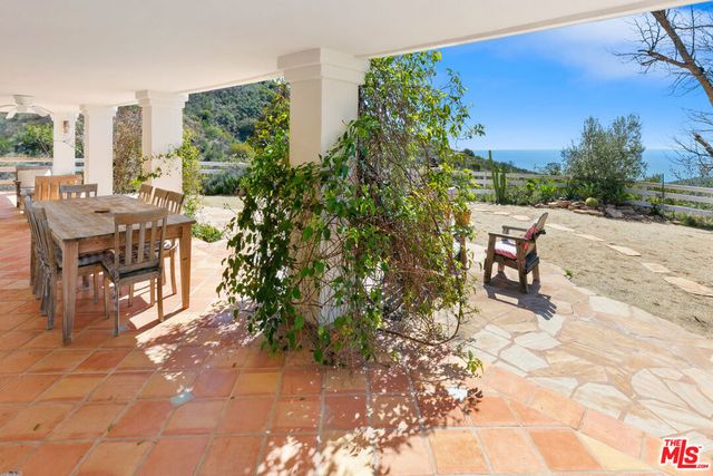 2302 Latigo Canyon Road, Malibu, CA 90265