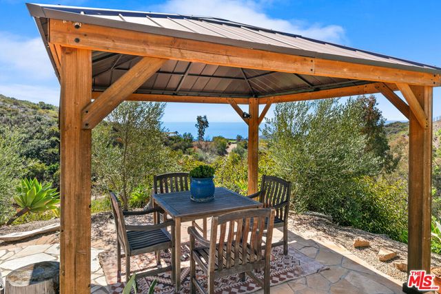 2302 Latigo Canyon Road, Malibu, CA 90265