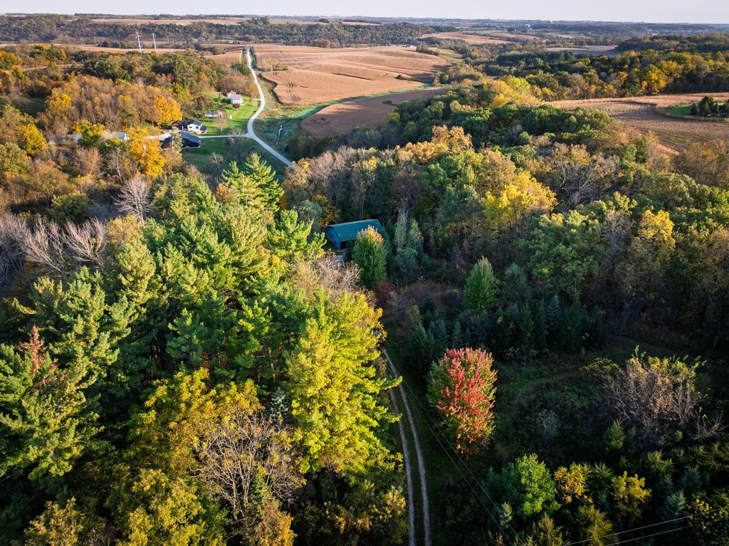 19758 261st Avenue, Preston, MN 55965 — exterior