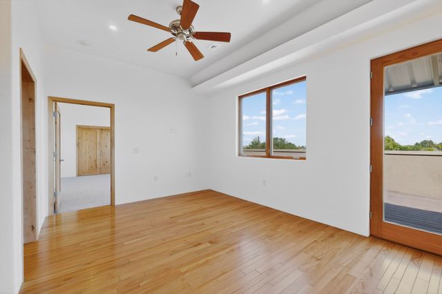 3339 Central Avenue NE 303, Albuquerque, NM 87106
