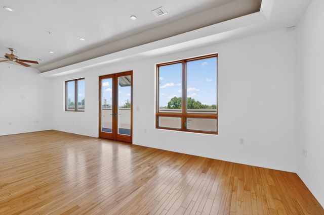 3339 Central Avenue NE 303, Albuquerque, NM 87106
