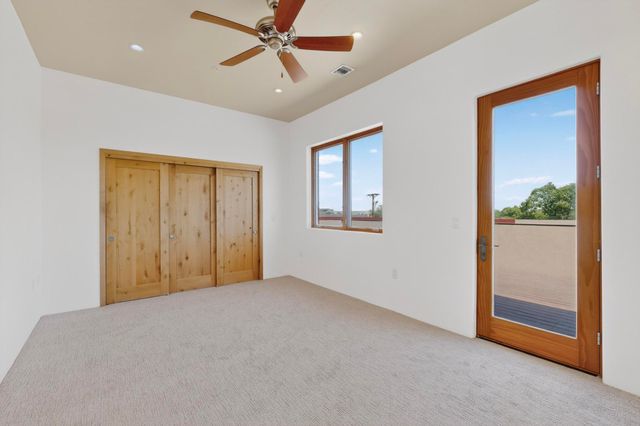 3339 Central Avenue NE 303, Albuquerque, NM 87106