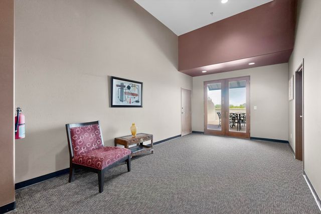 3339 Central Avenue NE 303, Albuquerque, NM 87106