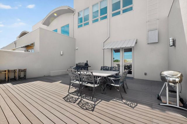 3339 Central Avenue NE 303, Albuquerque, NM 87106