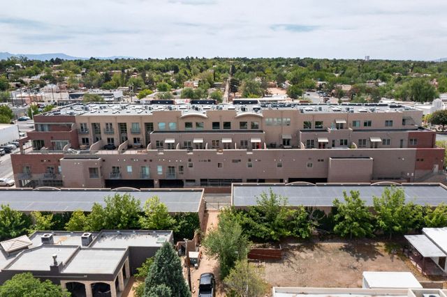 3339 Central Avenue NE 303, Albuquerque, NM 87106
