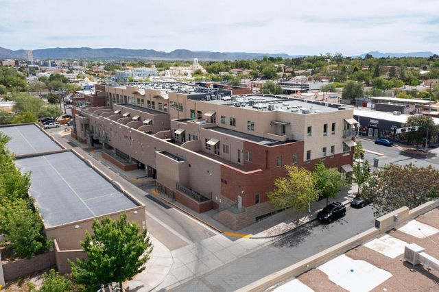 3339 Central Avenue NE 303, Albuquerque, NM 87106