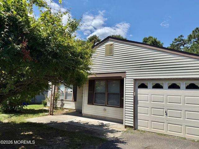 24 Mariner Place, Brick, NJ 08723