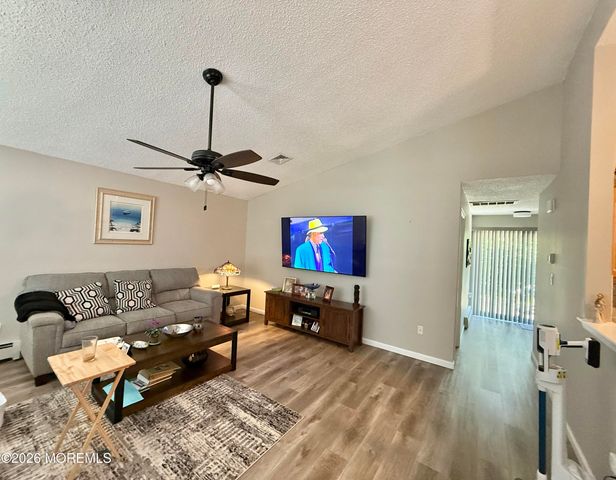24 Mariner Place, Brick, NJ 08723