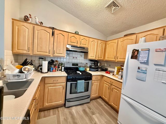 24 Mariner Place, Brick, NJ 08723