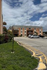 17650 NW 68th Ave A2001, Hialeah, FL 33015