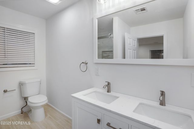 2401 Mallow Street, Point Pleasant, NJ 08742