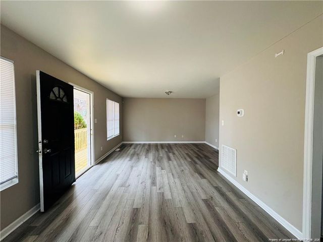 6124 Lonestar Road, Fayetteville, NC 28303