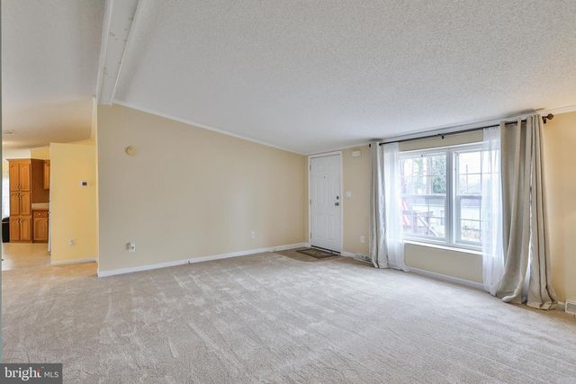 6 DOGWOOD, Quakertown, PA 18951