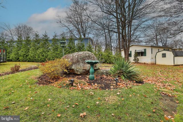 6 DOGWOOD, Quakertown, PA 18951