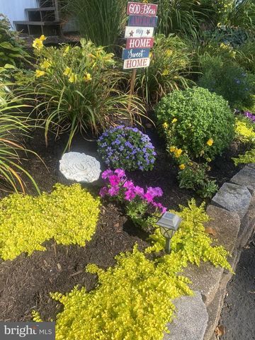 6 DOGWOOD, Quakertown, PA 18951