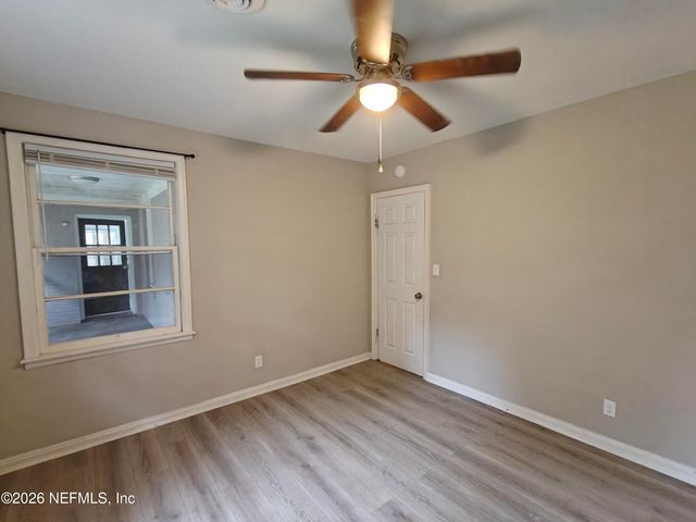 1447 LAWRENCE Place, Jacksonville, FL 32211