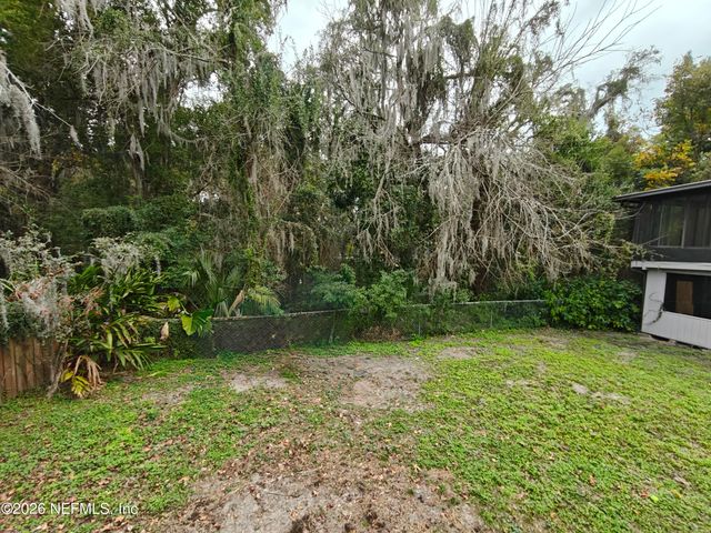 1447 LAWRENCE Place, Jacksonville, FL 32211