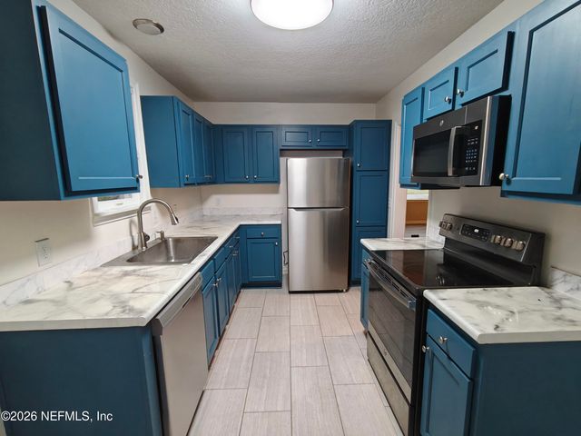 1447 LAWRENCE Place, Jacksonville, FL 32211