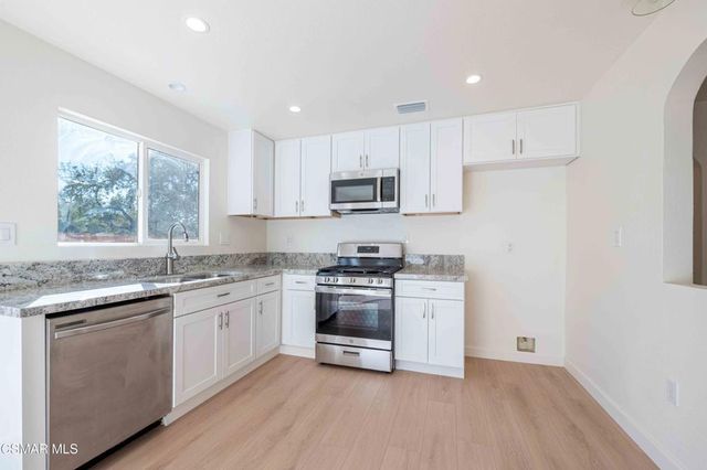 764 Brossard Drive, Thousand Oaks, CA 91360