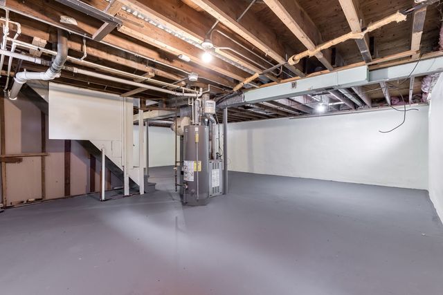 2119 Hermon Avenue, Zion, IL 60099