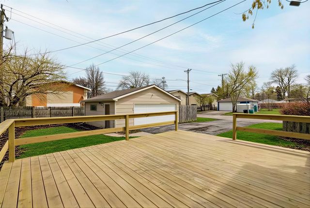 2119 Hermon Avenue, Zion, IL 60099