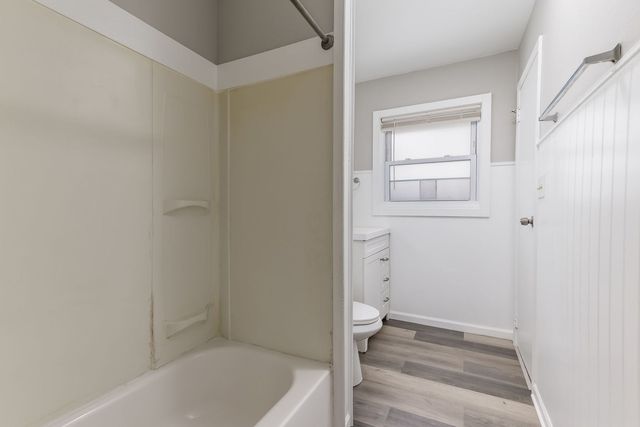 2119 Hermon Avenue, Zion, IL 60099