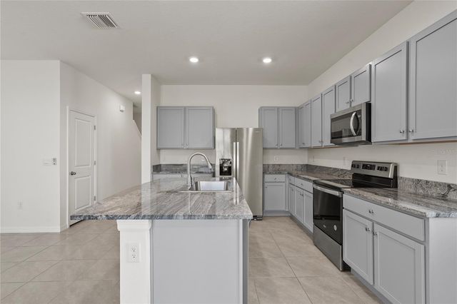33055 TULIP PETAL LANE, Wesley Chapel, FL 33545