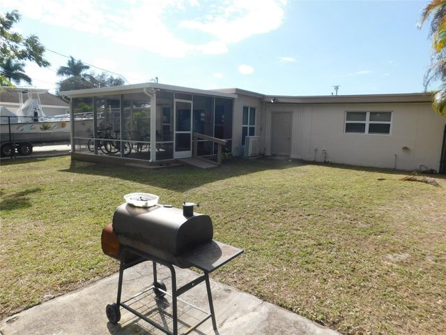 4982 SW 29th Terrace, Dania Beach, FL 33312