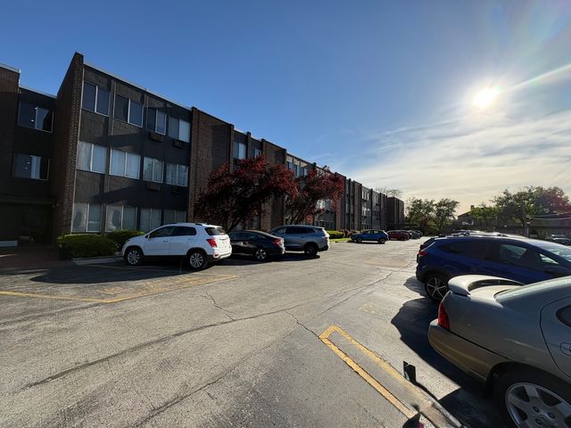 1117 Leavitt Avenue 108, Flossmoor, IL 60422