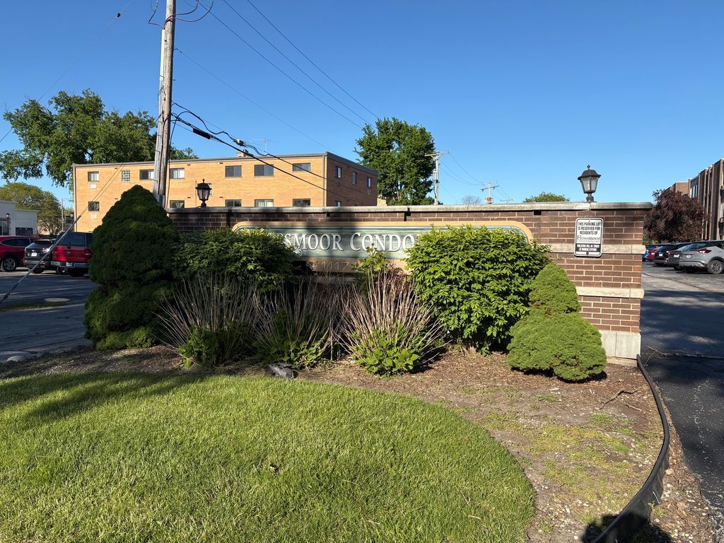 1117 Leavitt Avenue 108, Flossmoor, IL 60422