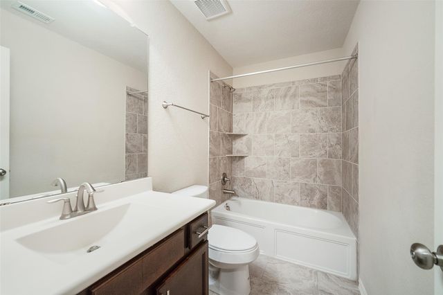 16602 Highland Country Drive, Cypress, TX 77433