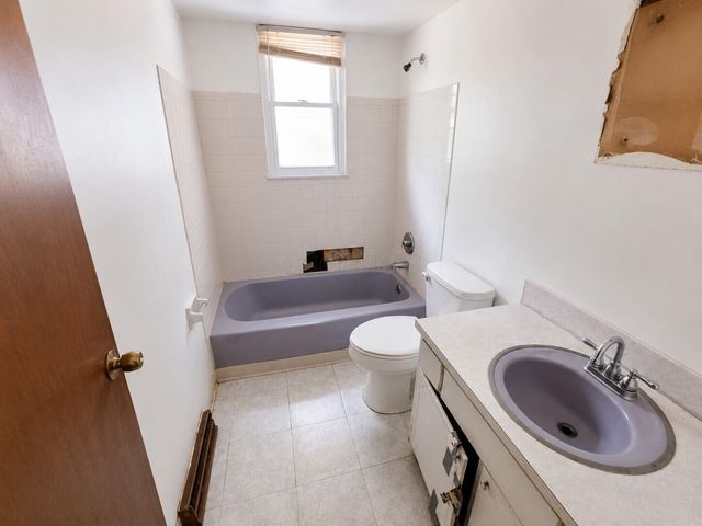 3501 E Deshler Avenue, Columbus, OH 43227