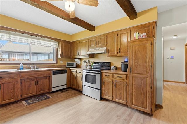 7226 Mastin Street, Merriam, KS 66203